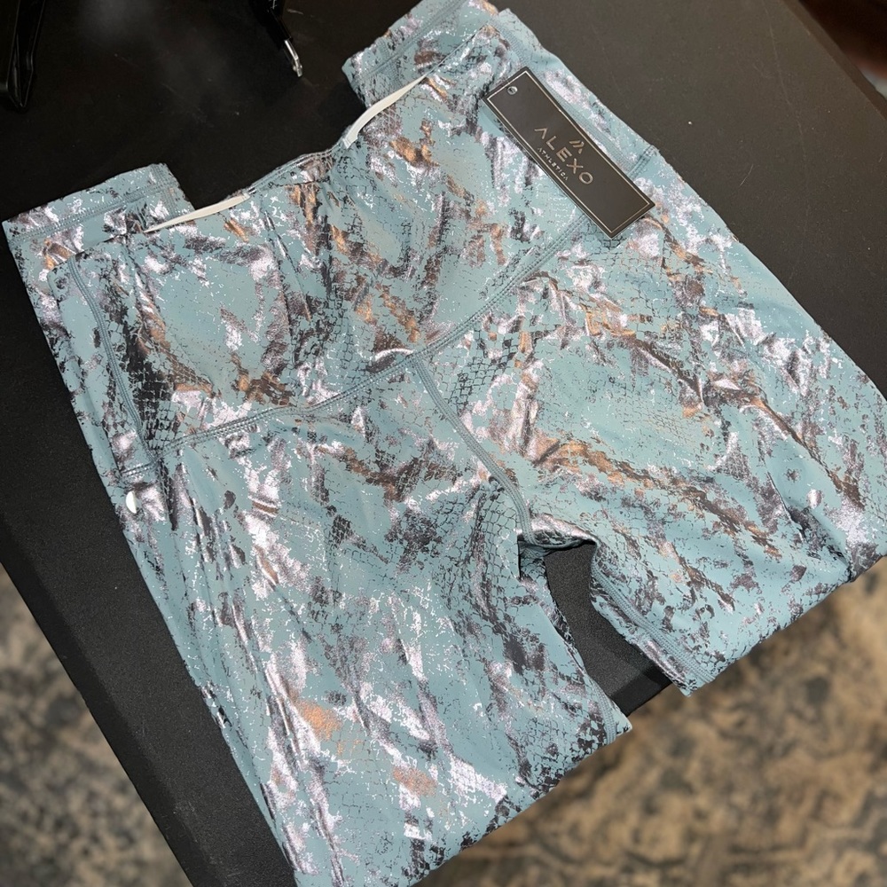 Alexo Athletica 7/8 leggings